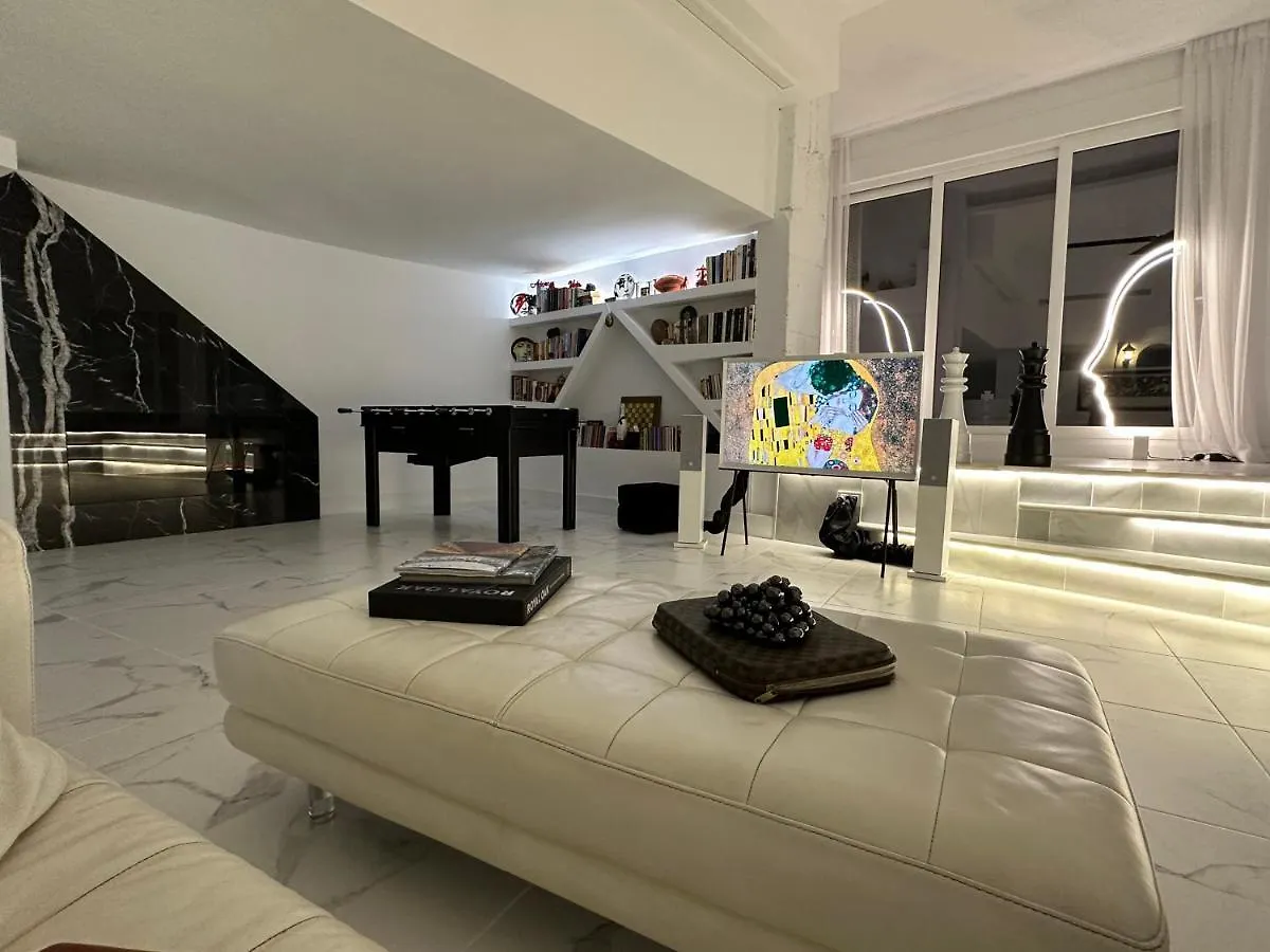 Apartamento Espectacular Hogar En La Playa Marbella 0*,